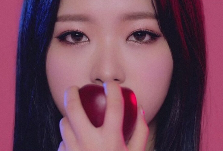 Function Loops Sample Spotted In K-Pop Hit Song "Egoist" By Olivia Hye (Loona)